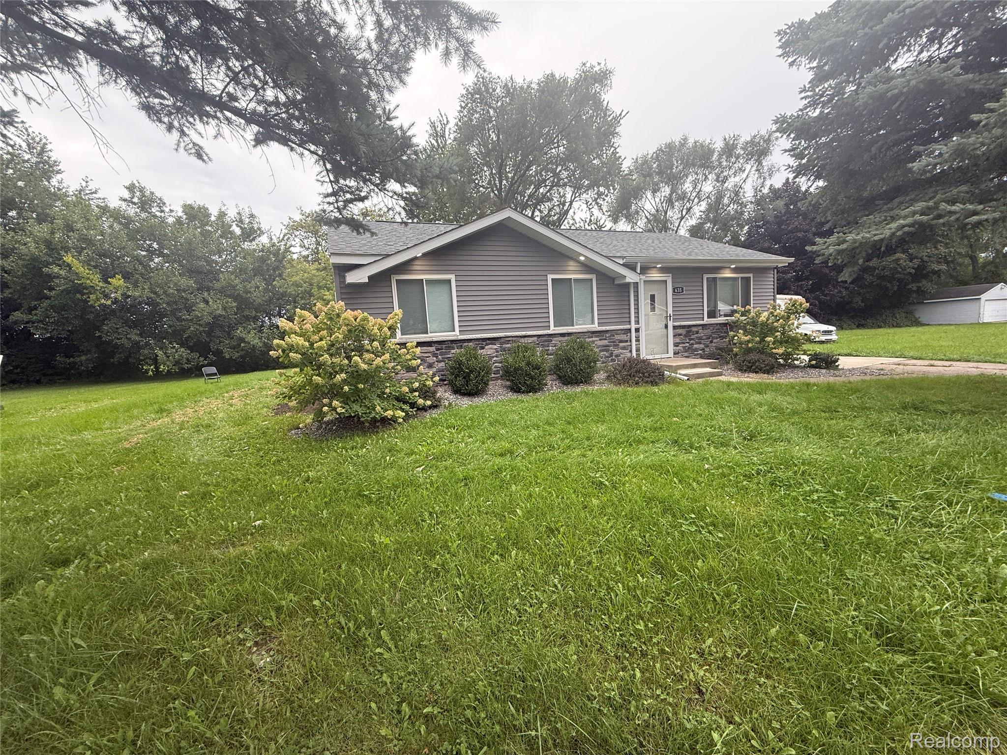 635 S 31st Street