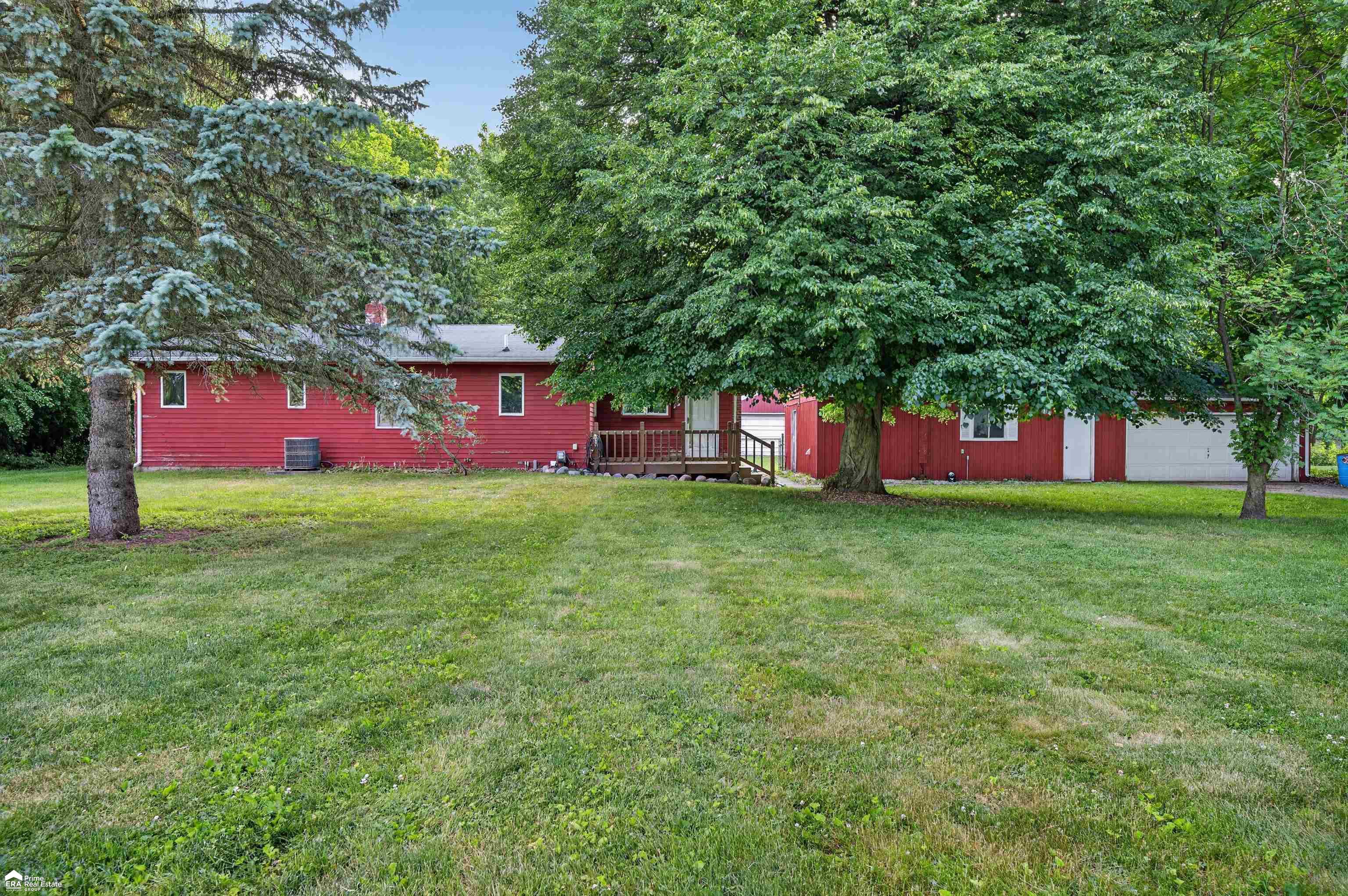 1444 S Genesee Road