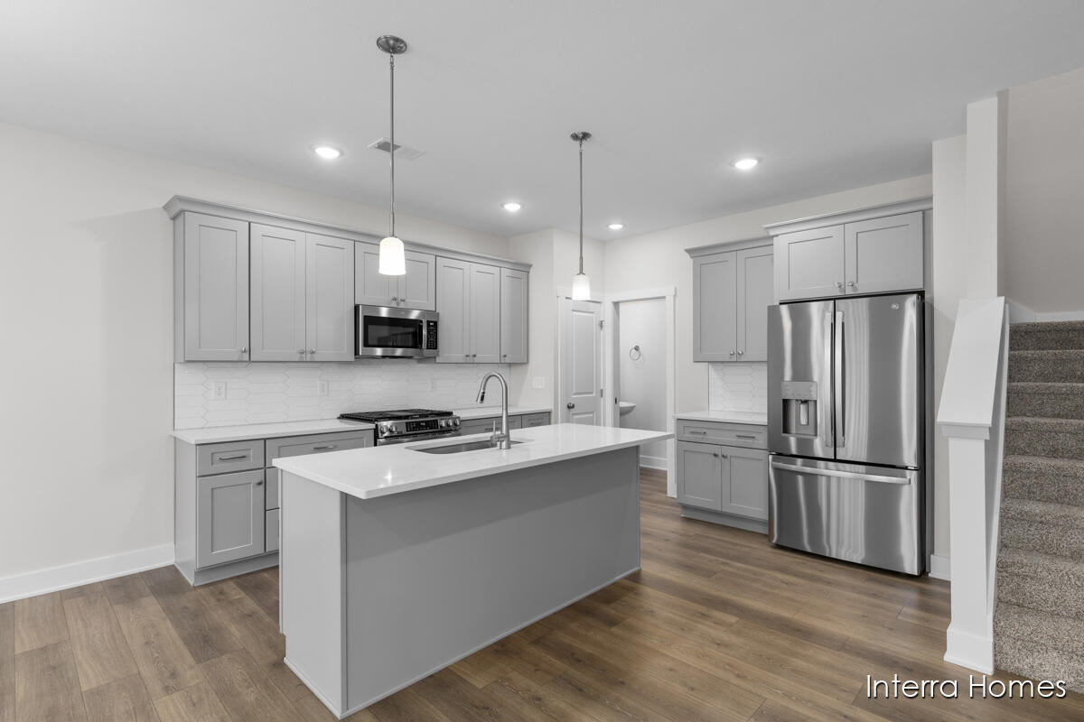 3333 Kings River Street SW 43