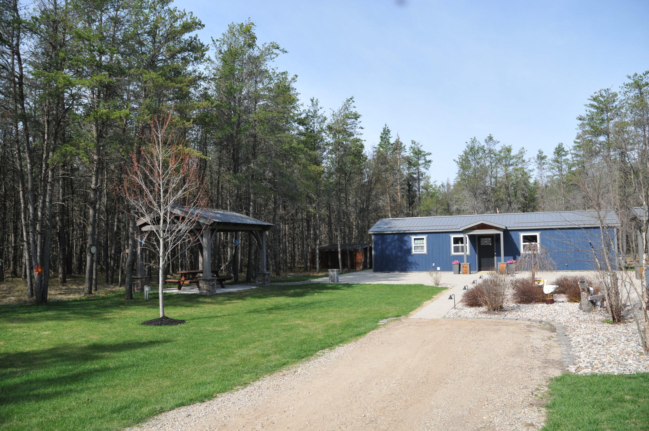 10992 Naples Road SE