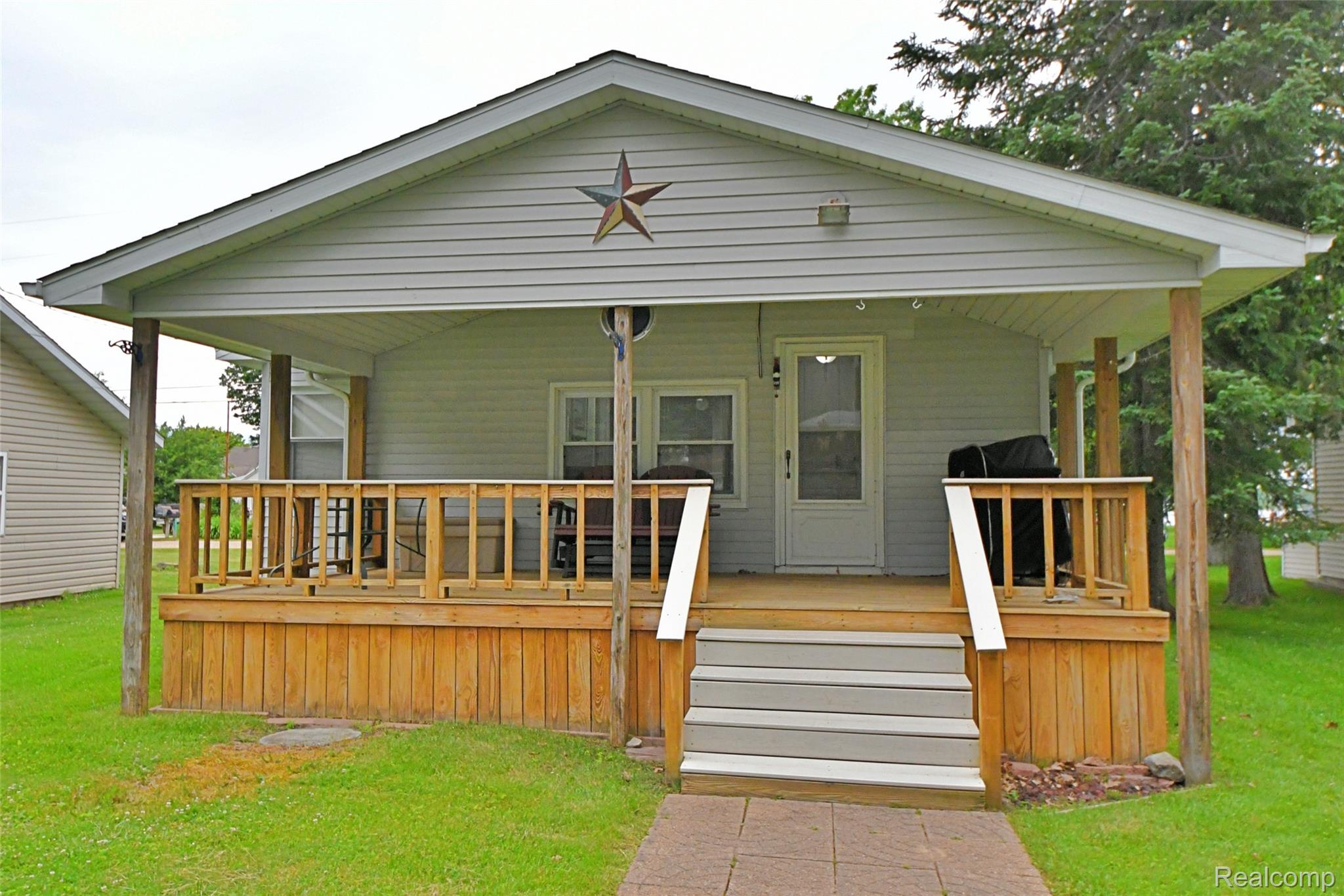 6622 Sunset Drive