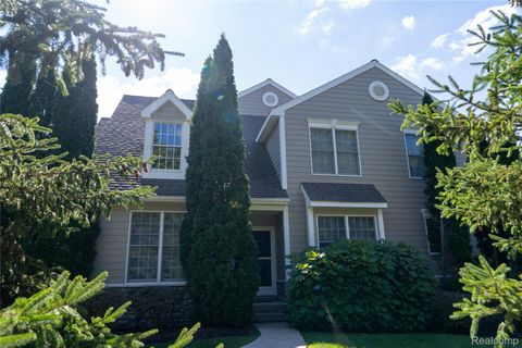 26461 Fieldstone Drive 29 Novi City MI 48374