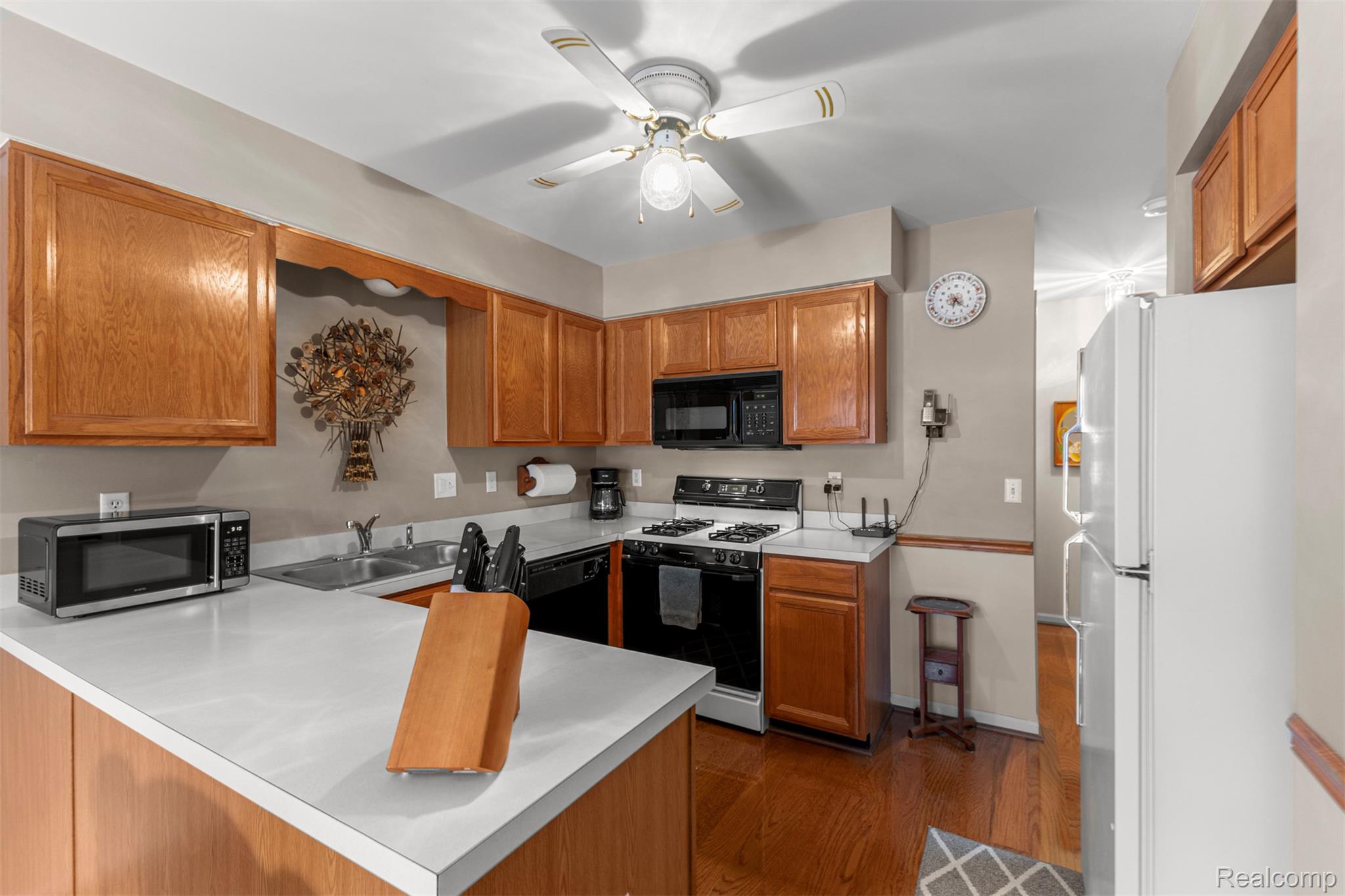 1878 Otter Pond Lane