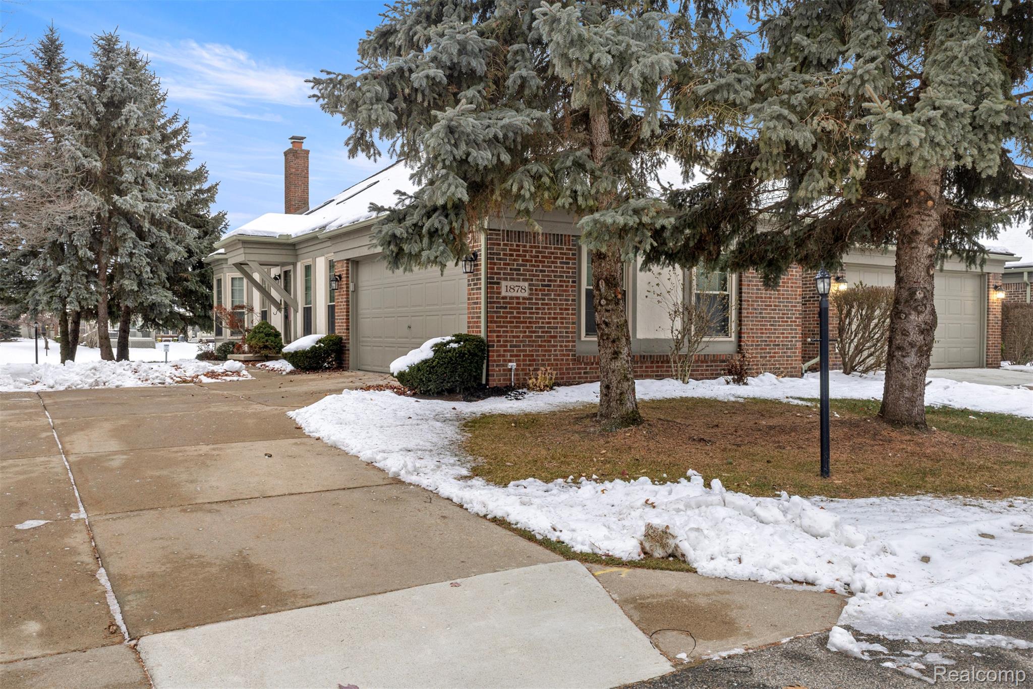 1878 Otter Pond Lane