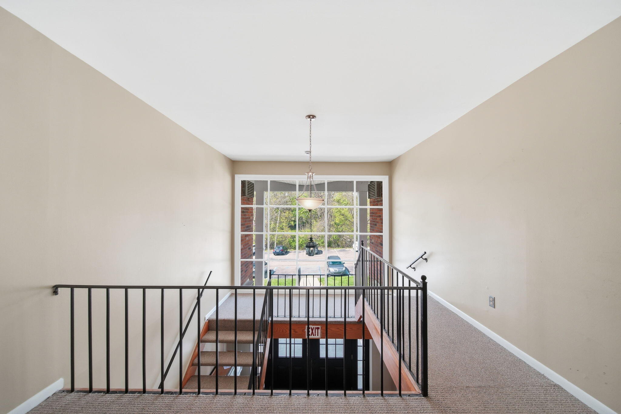 525 Fairbrook Street 207