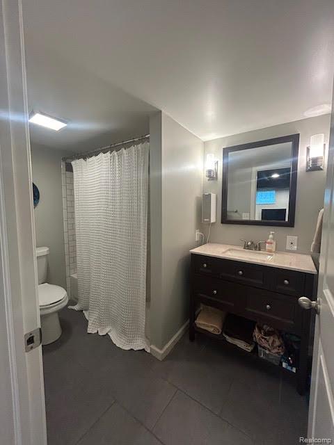 Ferndale City, Michigan 48220, United States, 2 Bedrooms Bedrooms, ,2 BathroomsBathrooms,Residential,Pending,202160