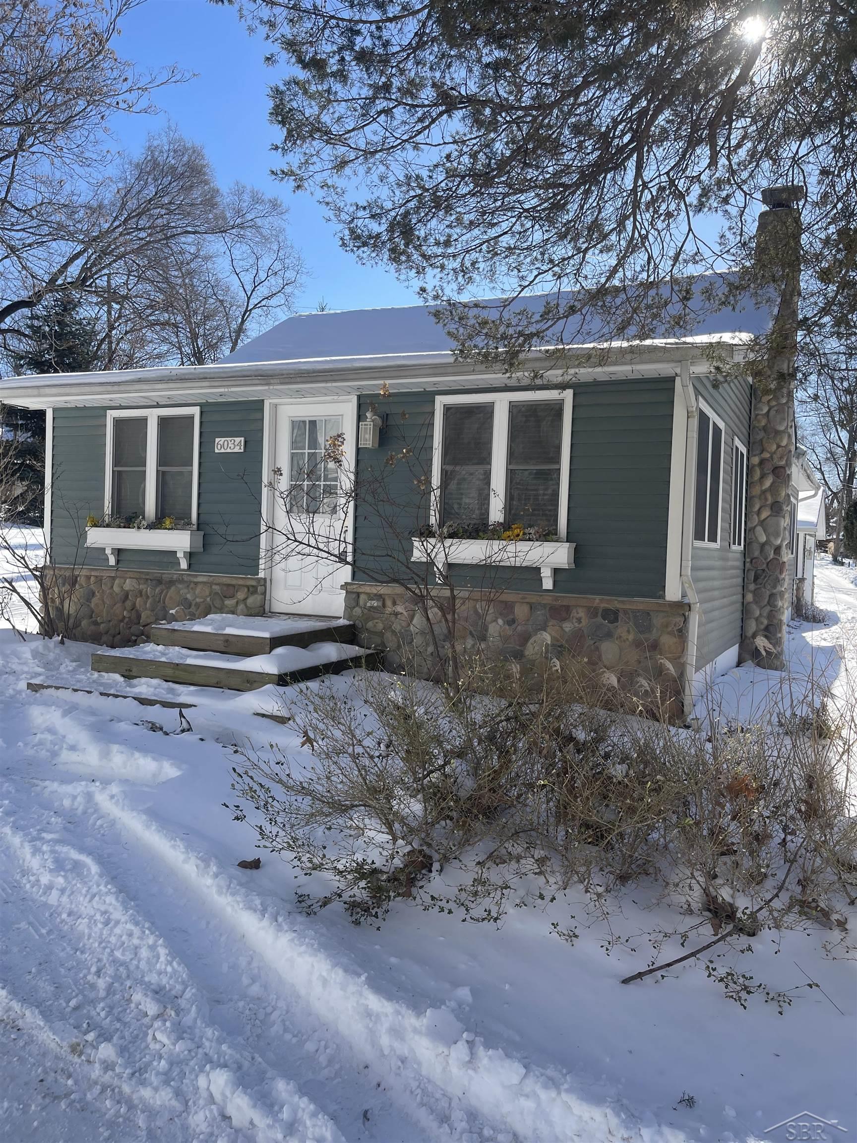 6034 Plymouth Drive