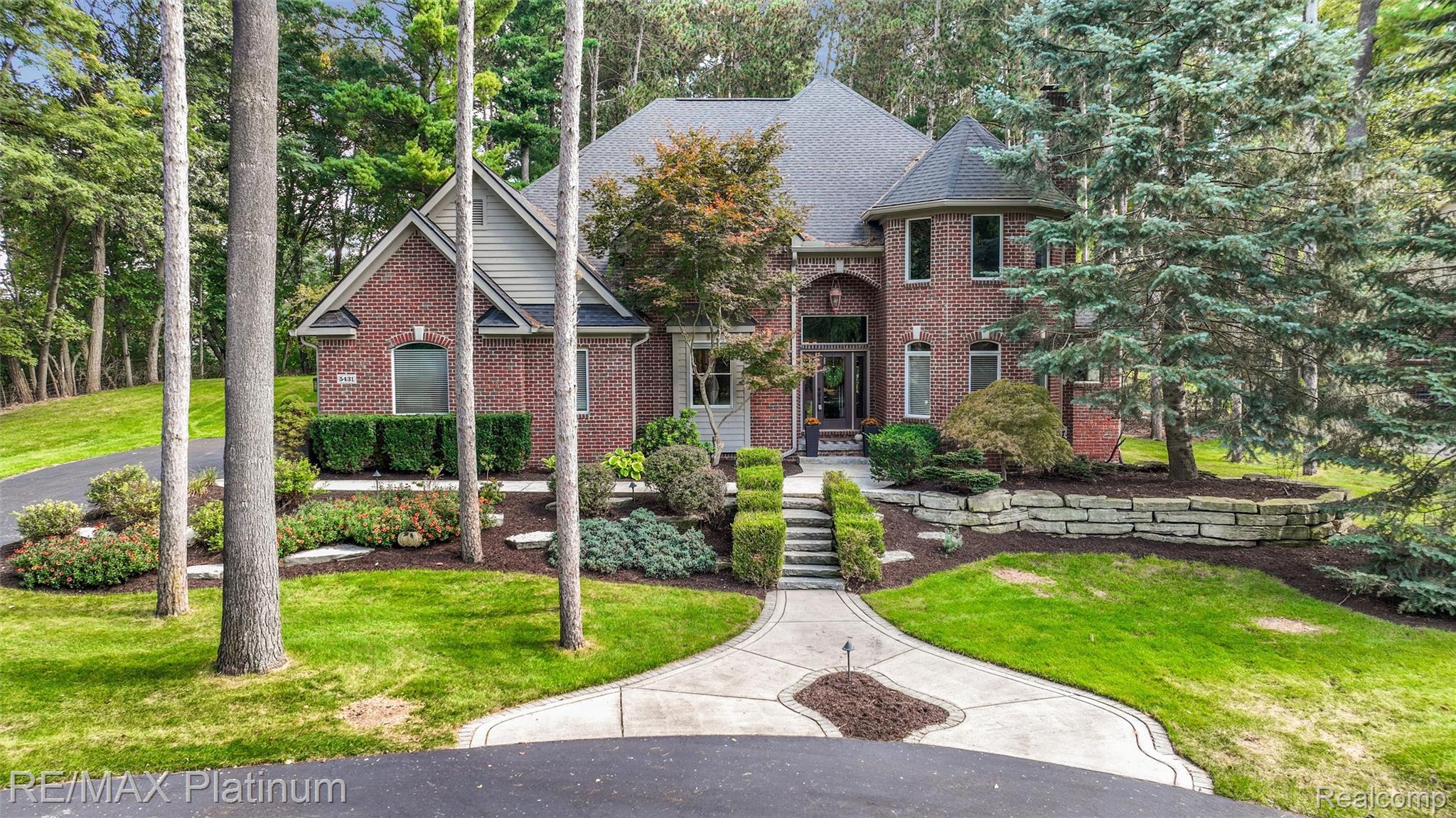 5431 Arbor Bay Drive