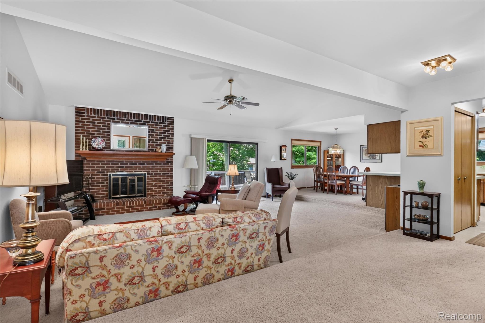 21975 Meridian Lane