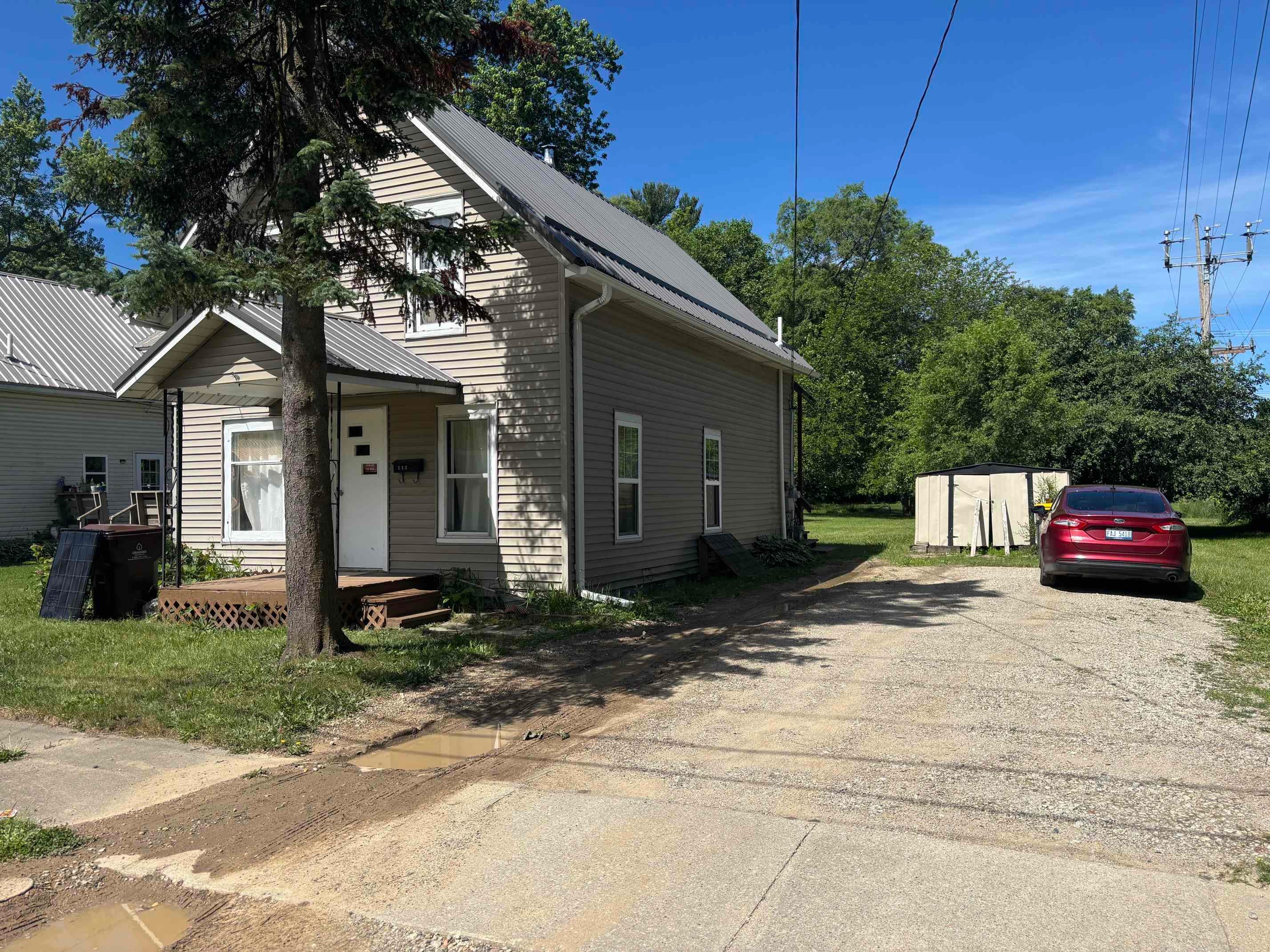 313 Pleasant Avenue