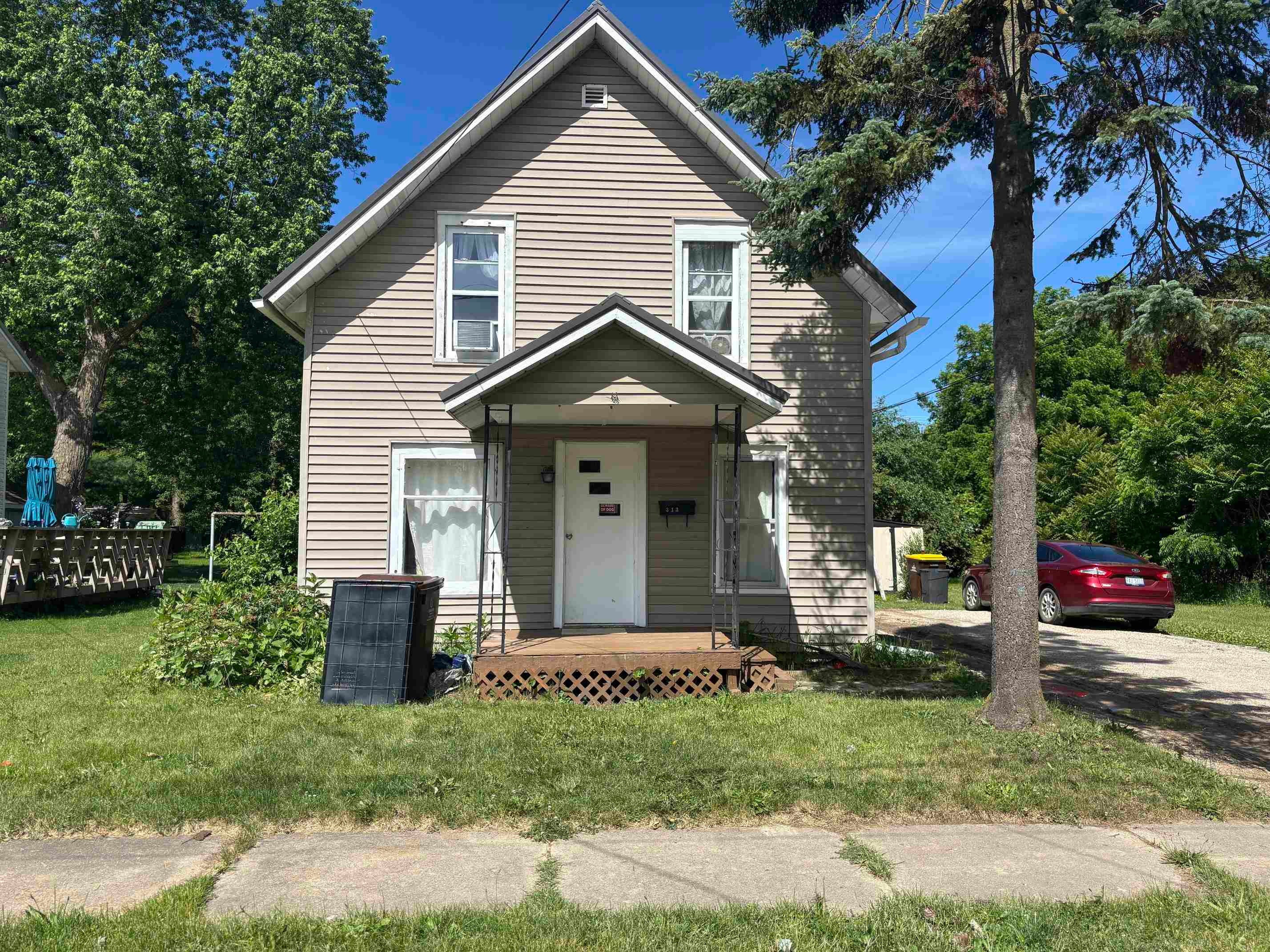313 Pleasant Avenue