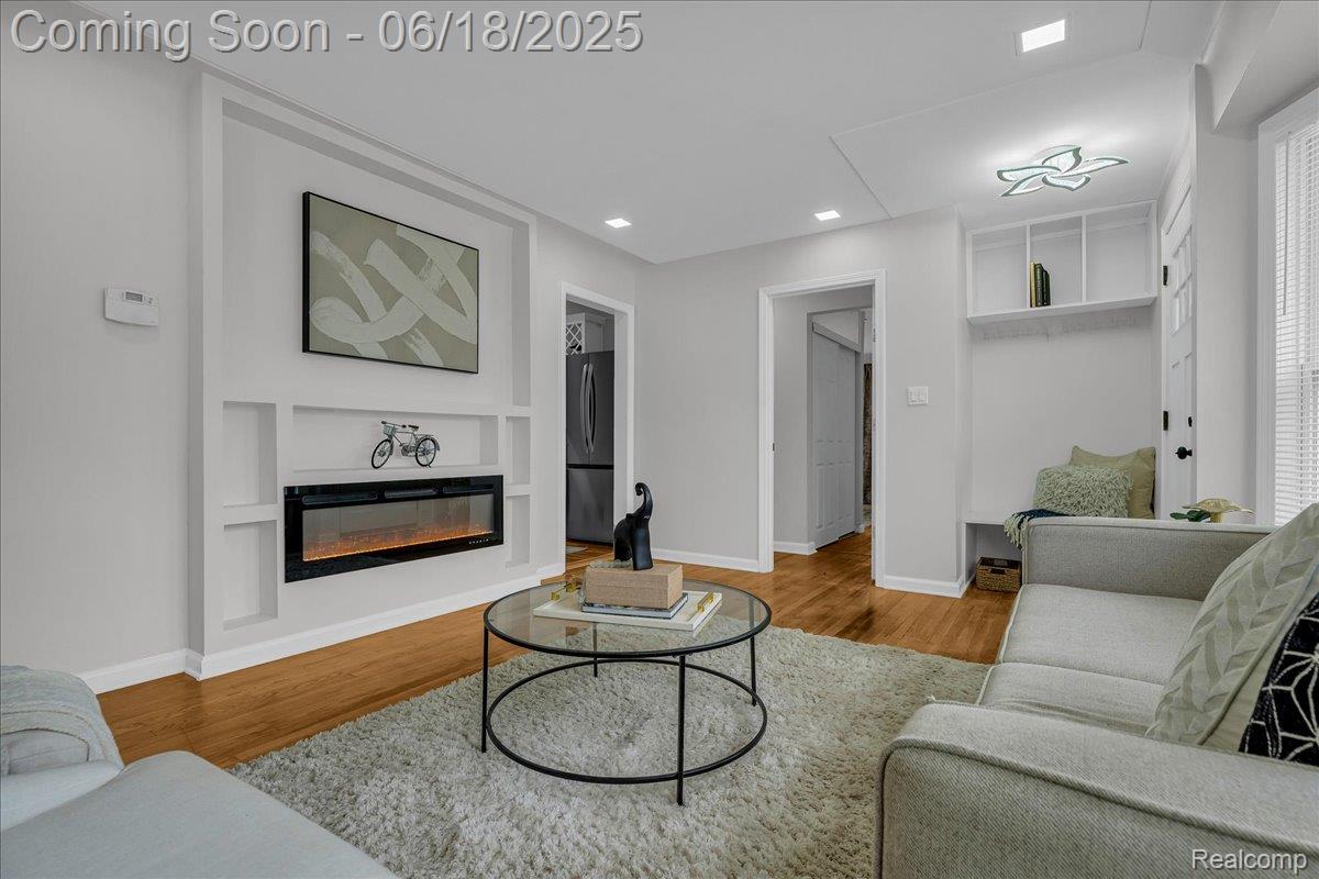 19505 Santa Barbara Drive