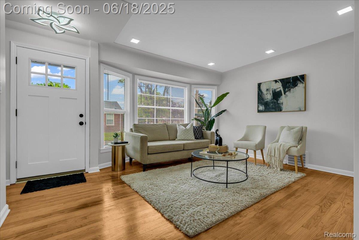 19505 Santa Barbara Drive