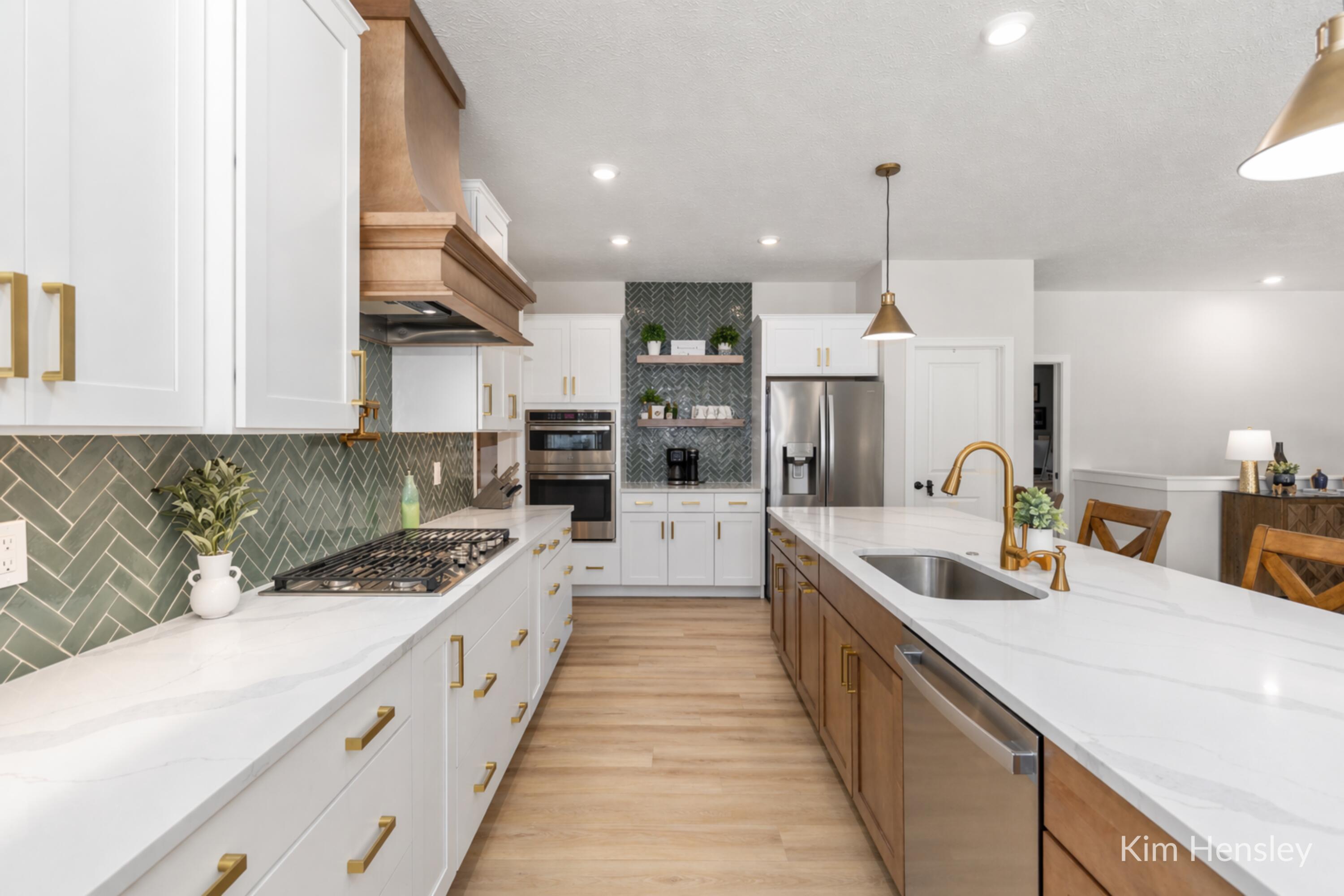 8780 Bentham Court