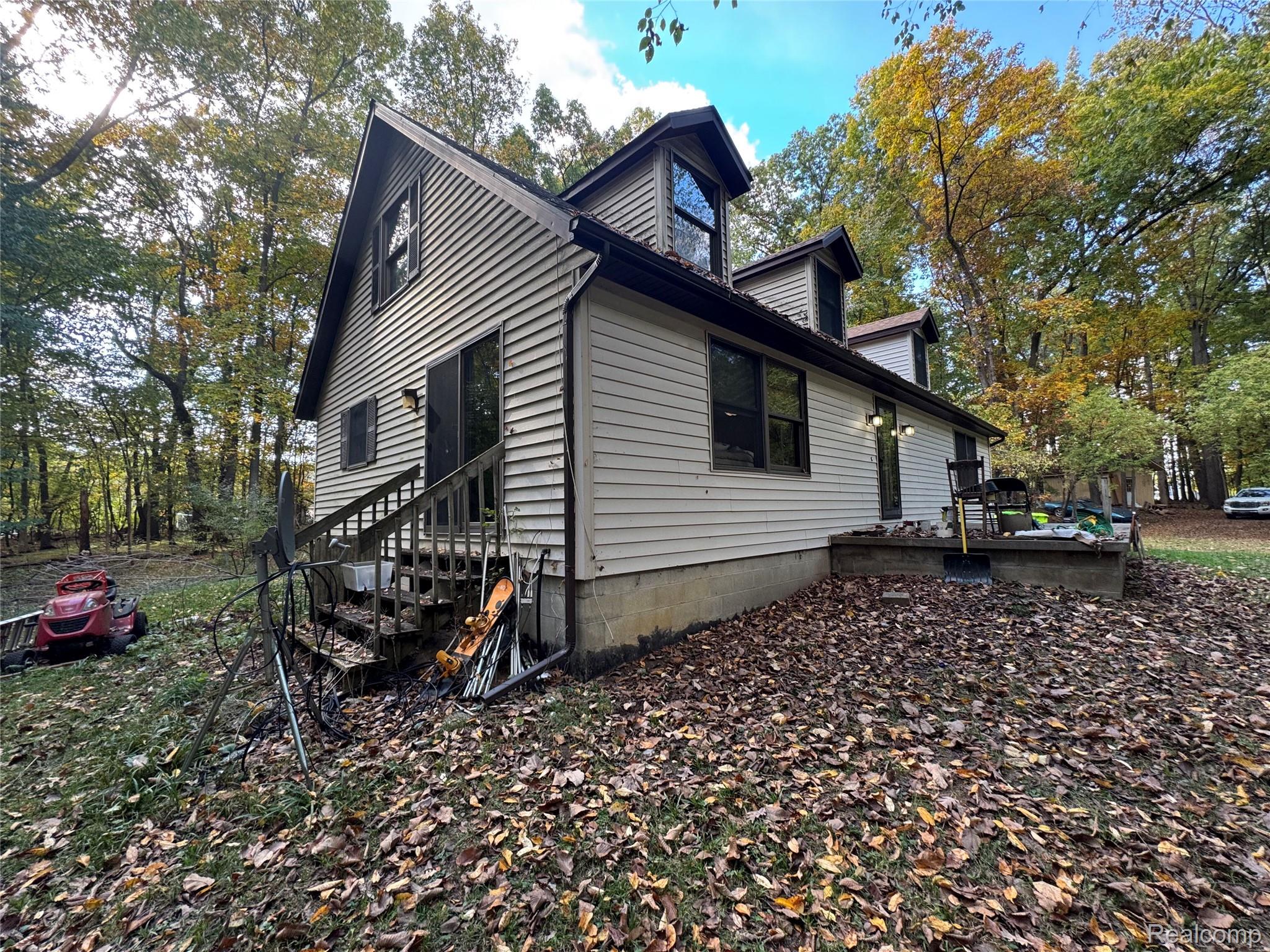 2627 Logging Trail Trail