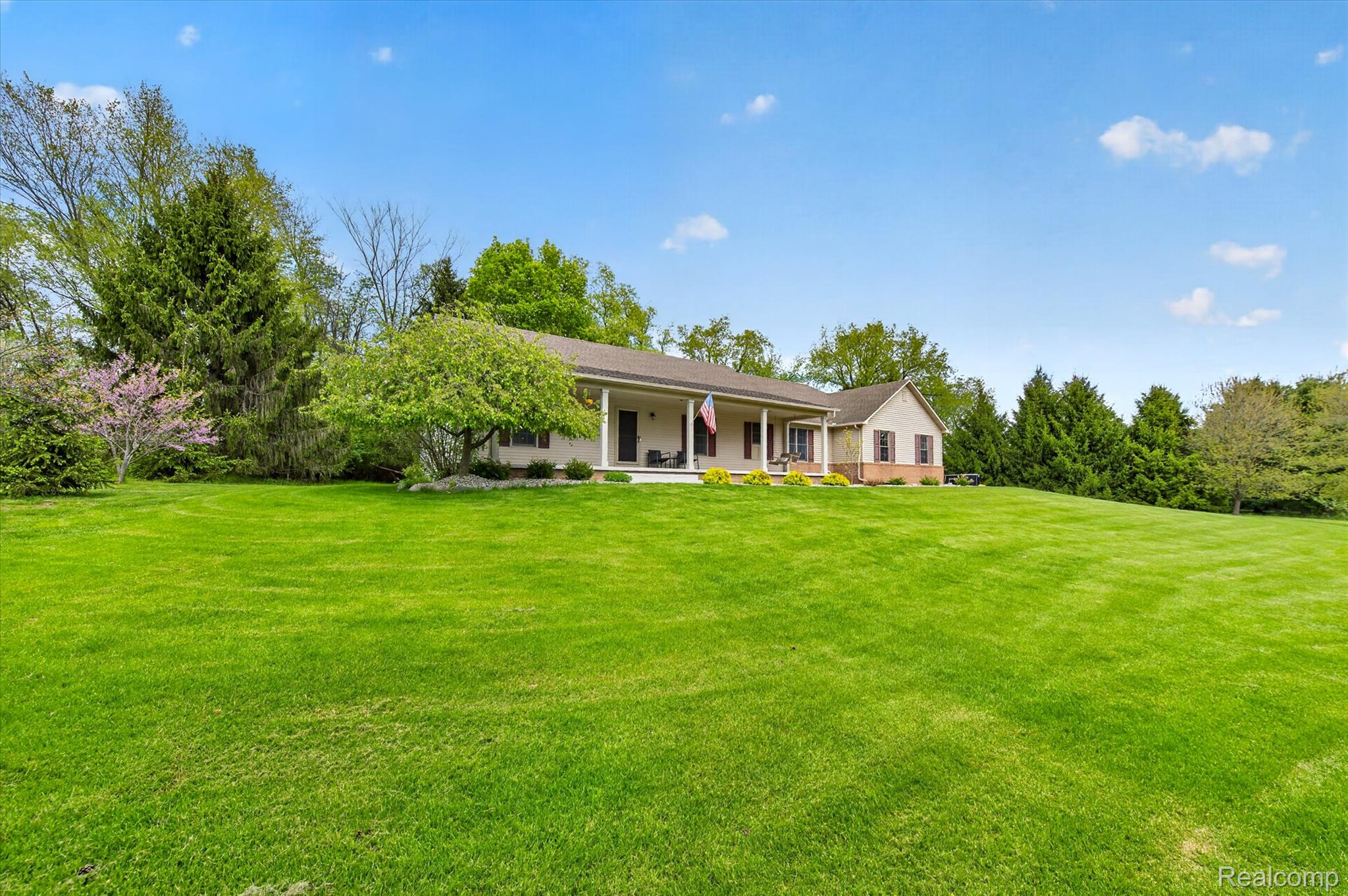 7659 Clyde Road