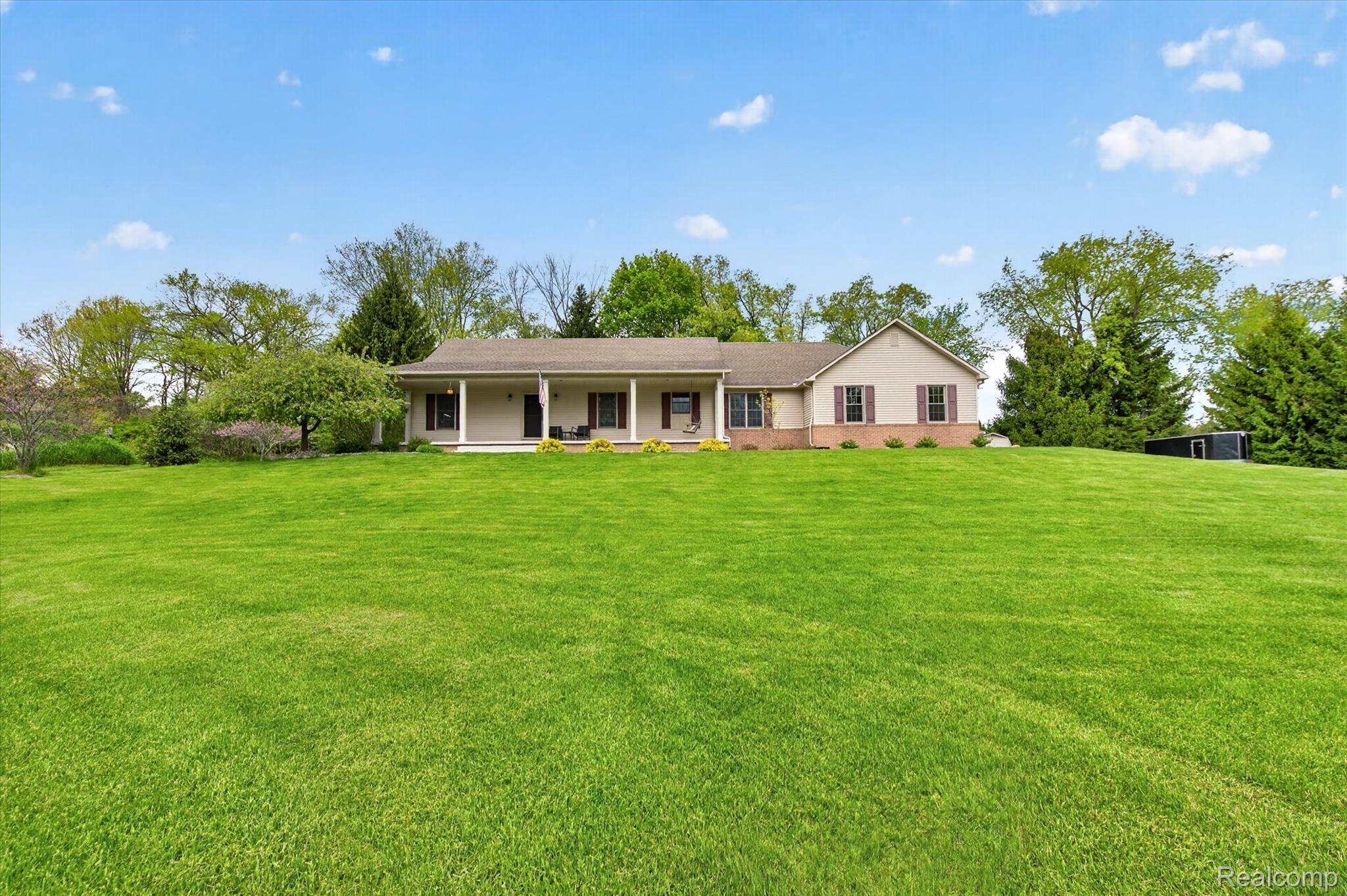 7659 Clyde Road
