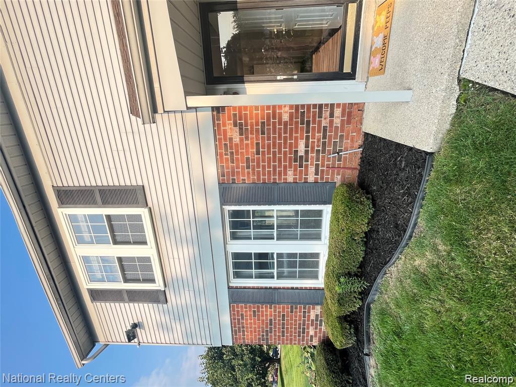 34167 Garfield Circle