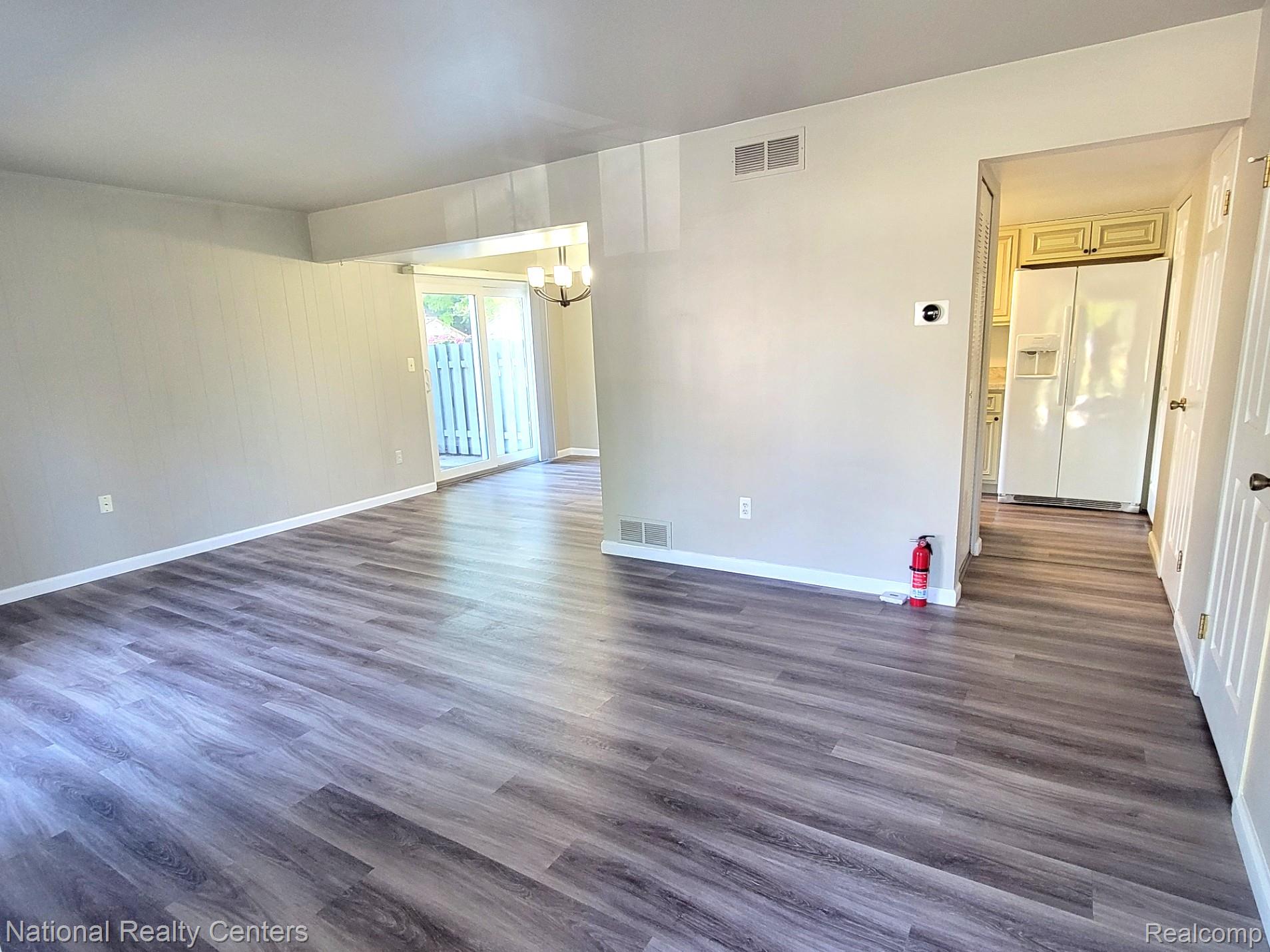 34167 Garfield Circle