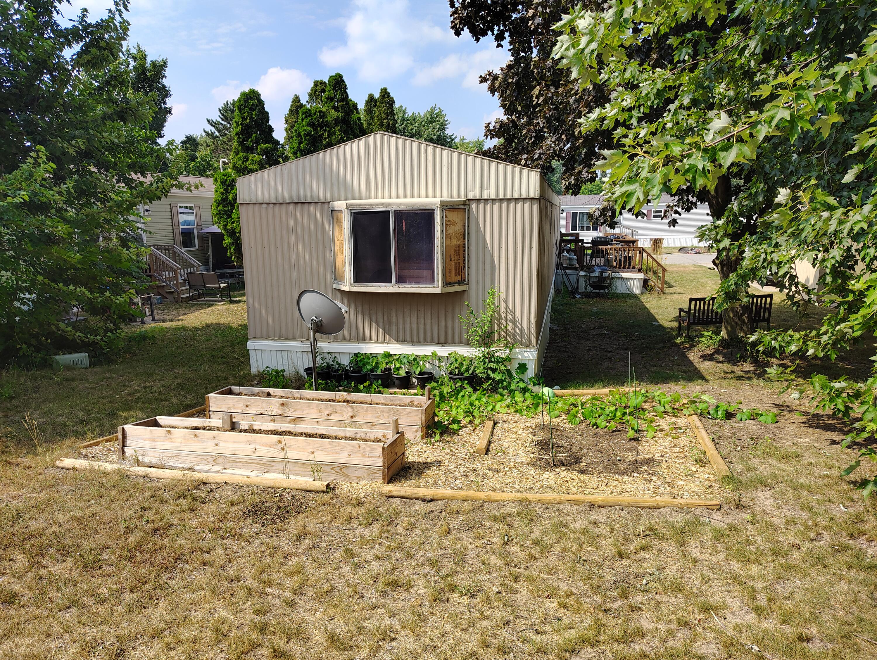 3658 Sugar Loaf Street NW