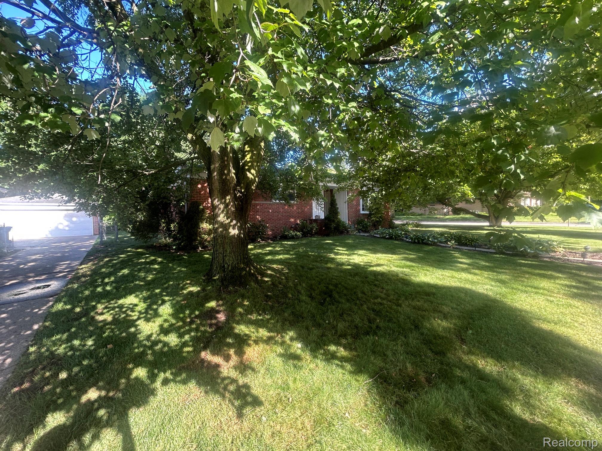 760 S EVERGREEN Street
