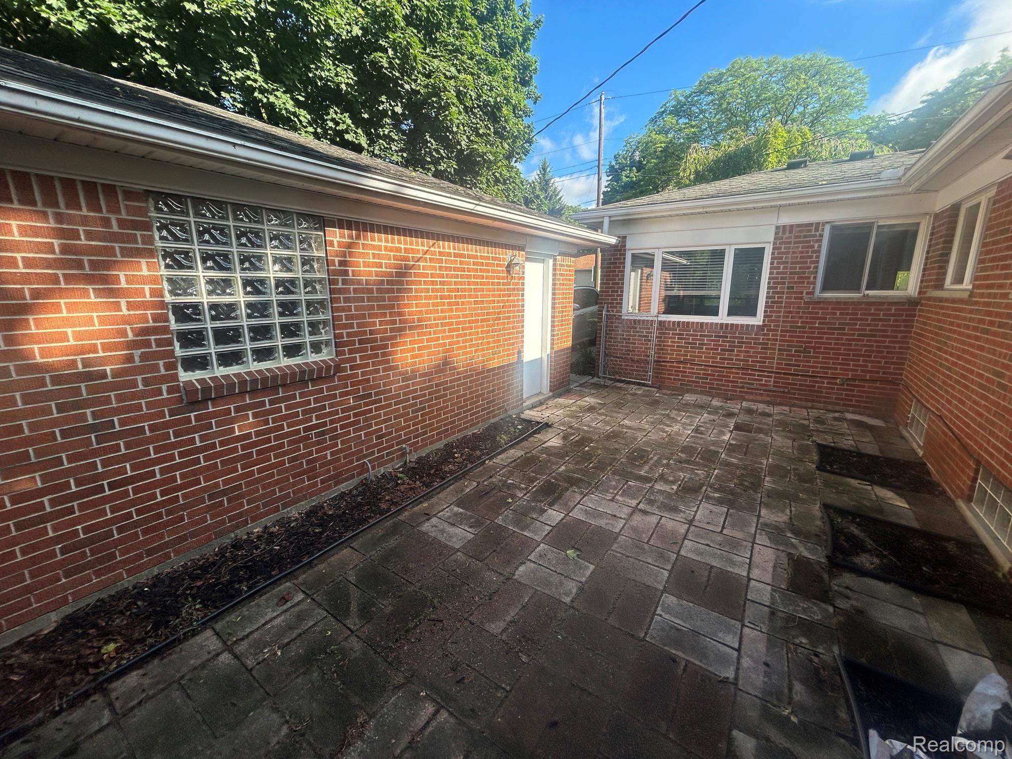 760 S EVERGREEN Street