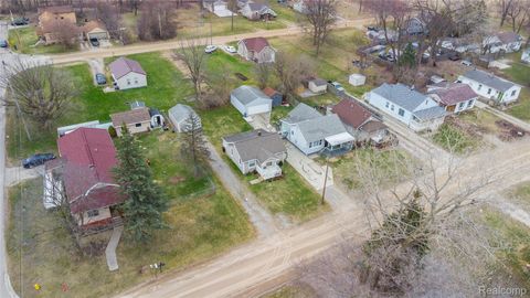 Tiny photo for 2271 Kenneth Street, Burton City, MI 48529 (MLS # 20261021744)
