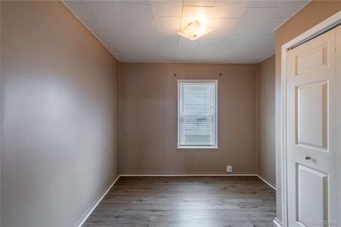 Tiny photo for 2271 Kenneth Street, Burton City, MI 48529 (MLS # 20261021744)