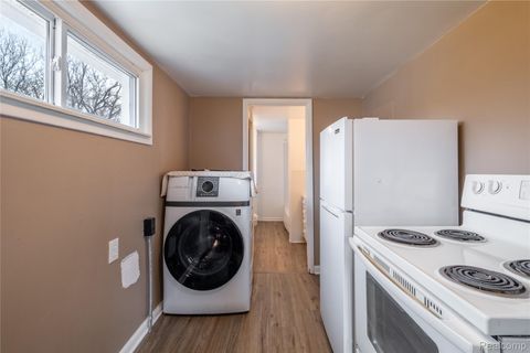 Tiny photo for 2271 Kenneth Street, Burton City, MI 48529 (MLS # 20261021744)