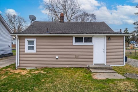 Tiny photo for 2271 Kenneth Street, Burton City, MI 48529 (MLS # 20261021744)