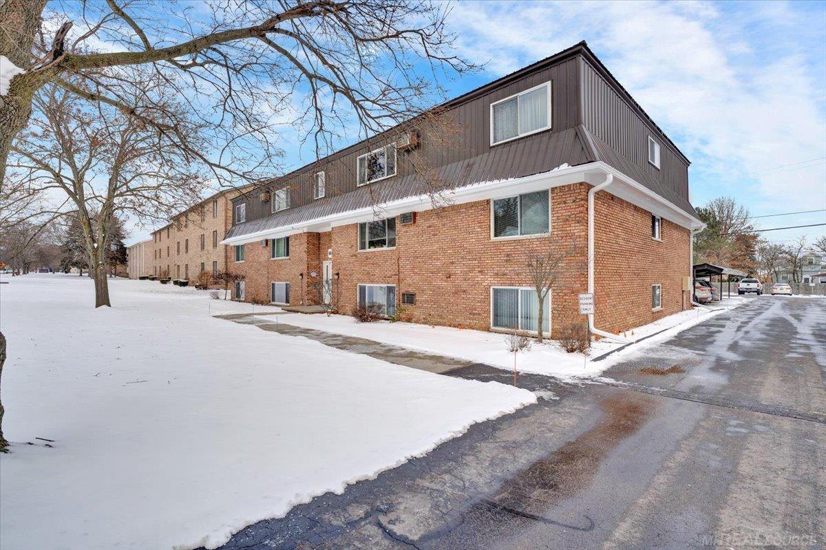 1617 S Riverside Ave C-18 #4 Avenue