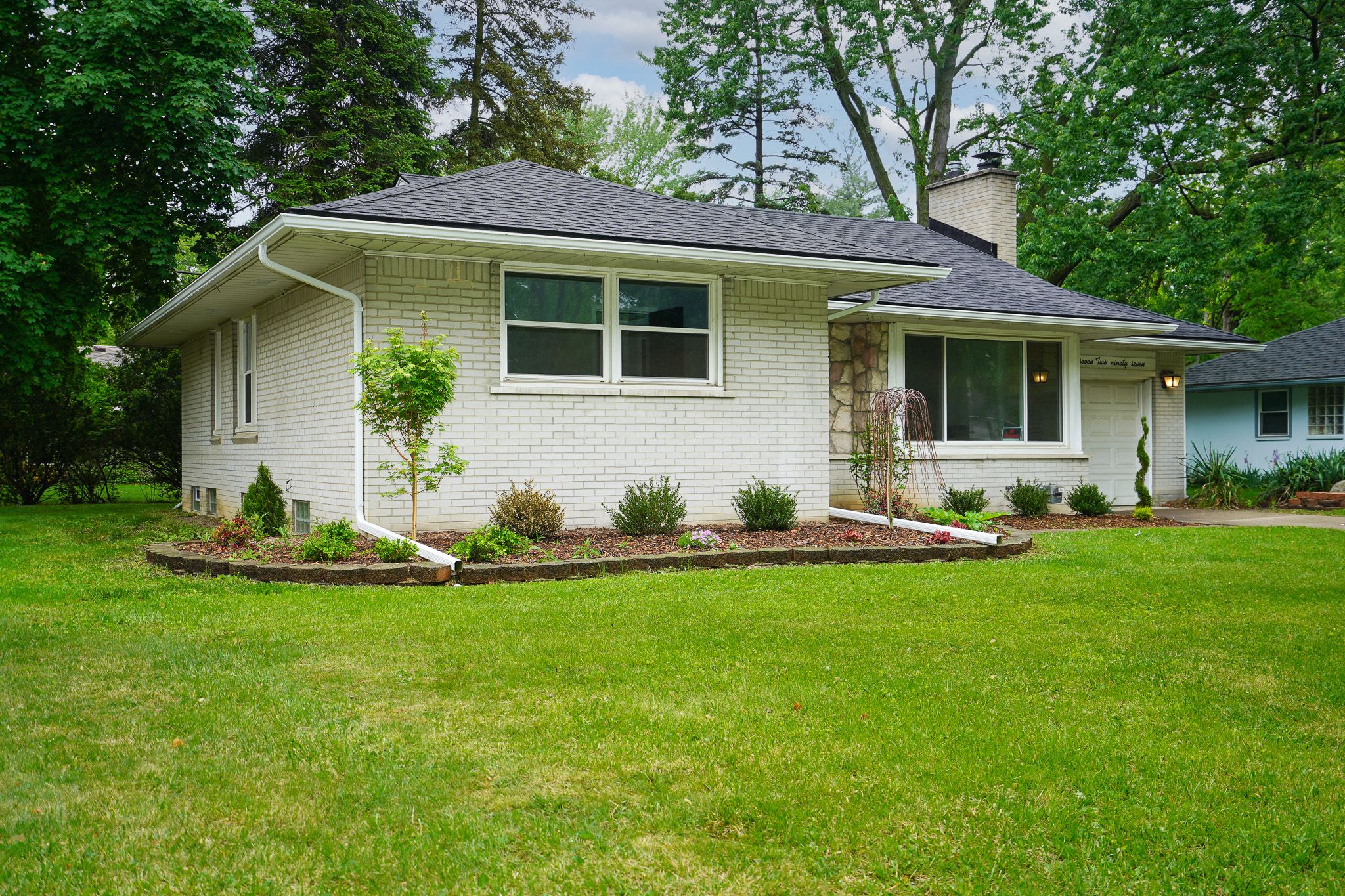 27297 LEXINGTON Parkway