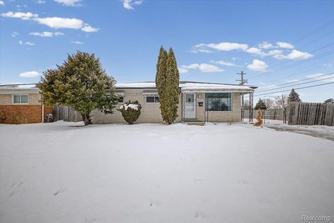 32961 Wexford Drive Warren City MI 48092