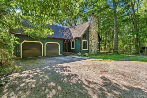 Tiny photo for 3195 Emery Lane, Hadley Township, MI 48455 (MLS # 20261065930)