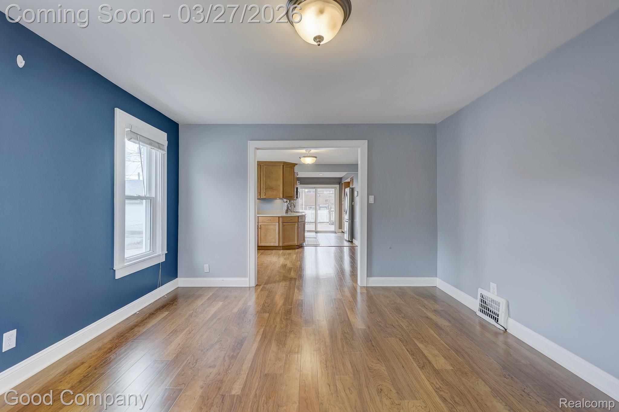 265 W Hazelhurst Street