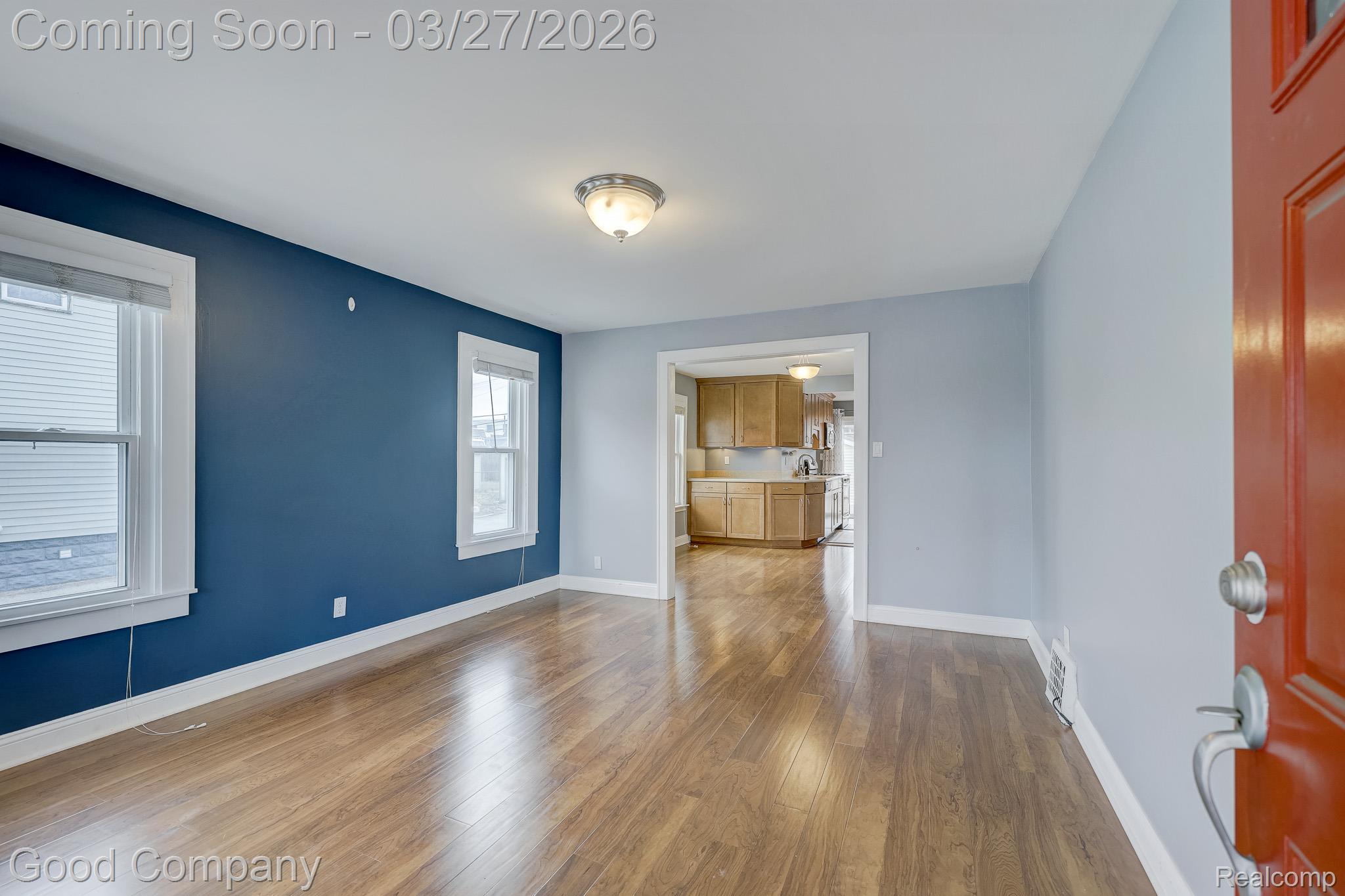 265 W Hazelhurst Street