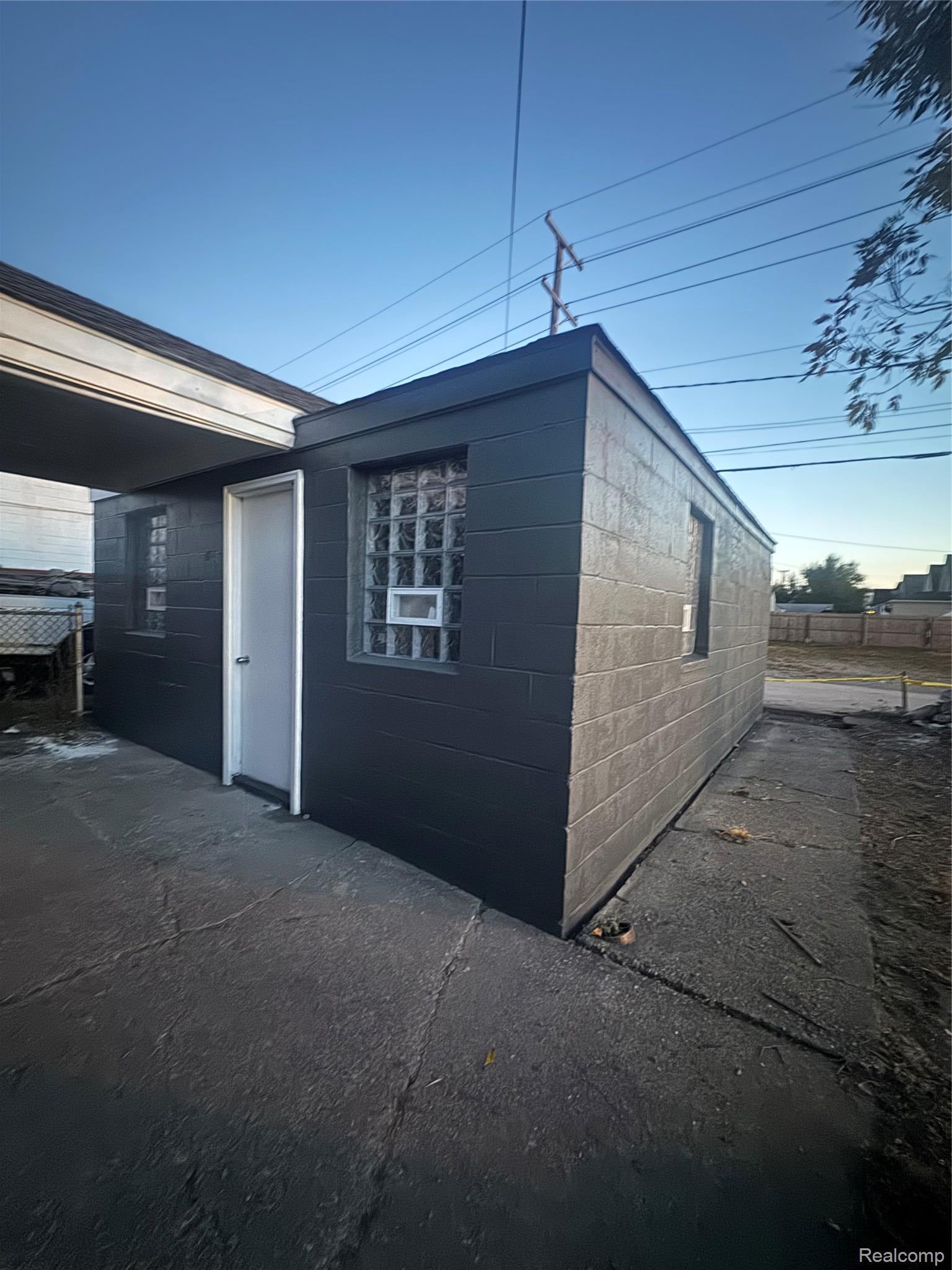 1231 EUREKA Road