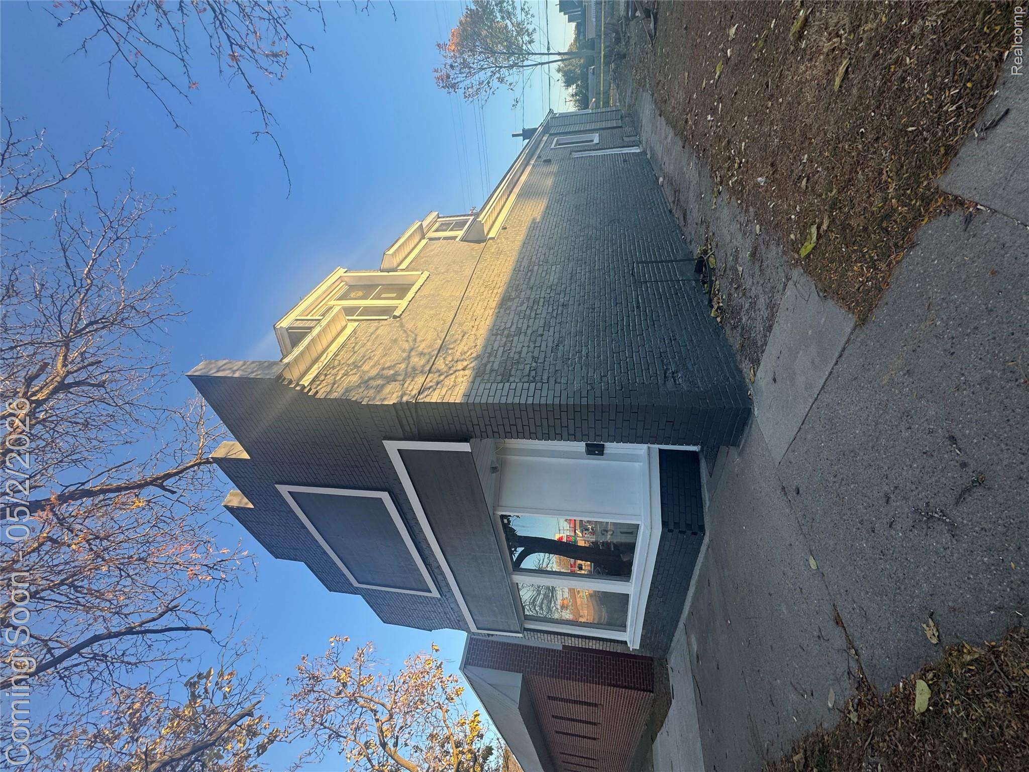1231 EUREKA Road