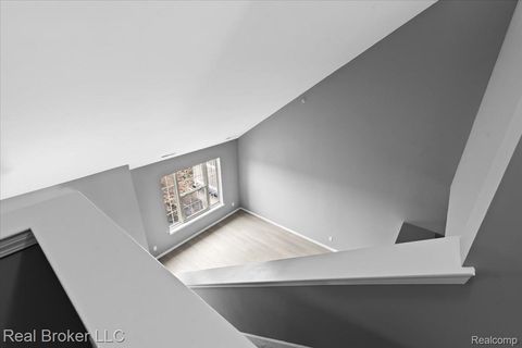 Tiny photo for 1546 Devon Lane, Troy City, MI 48084 (MLS # 20261003916)