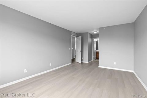 Tiny photo for 1546 Devon Lane, Troy City, MI 48084 (MLS # 20261003916)