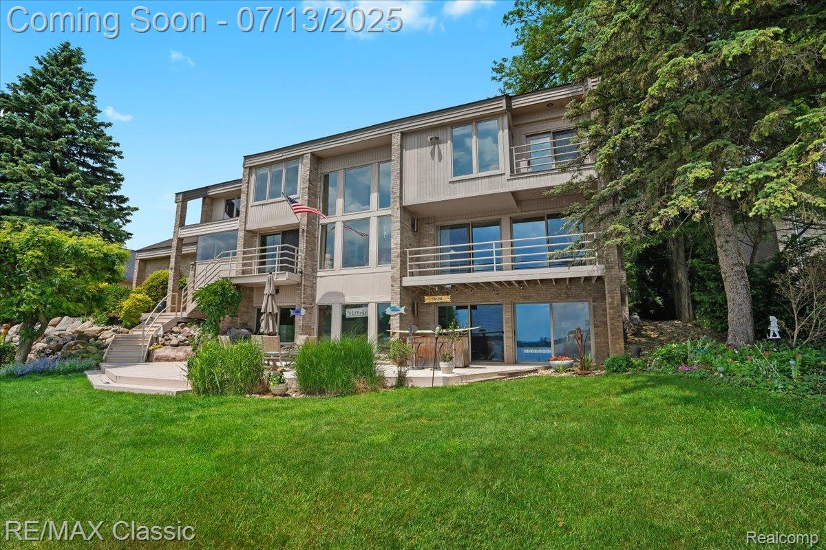 3937 E COMMERCE Road