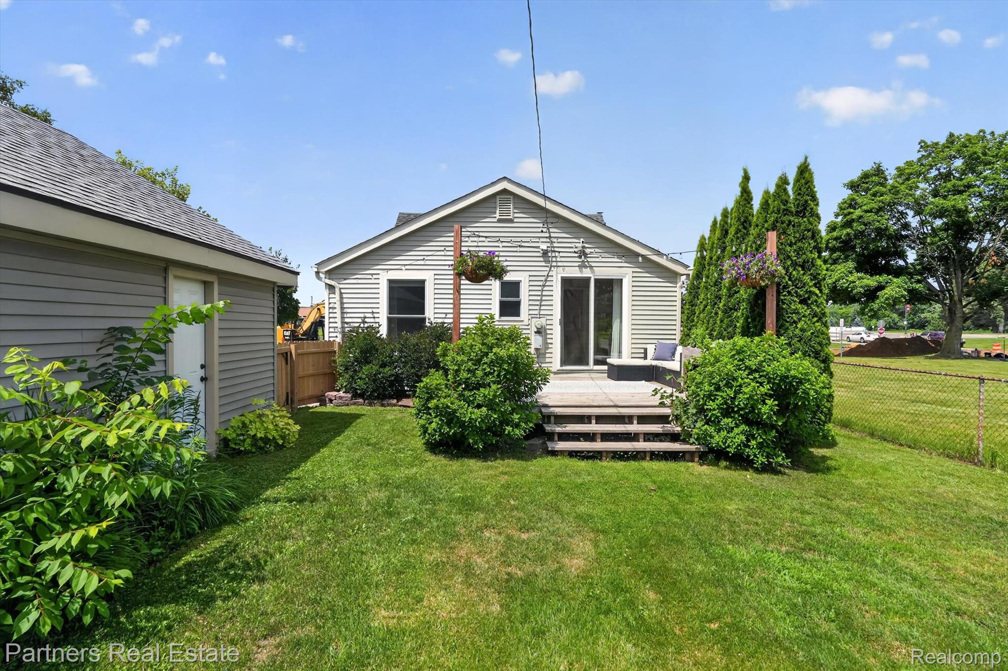 425 S 7th Street