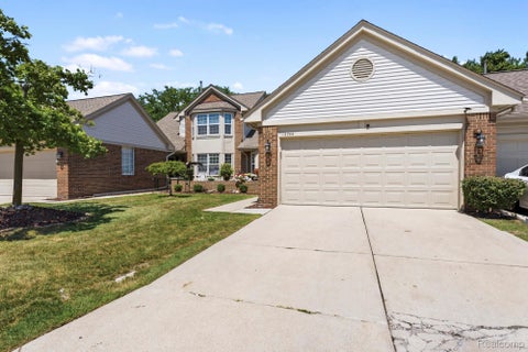 Photo for 15744 E Golfview Drive W