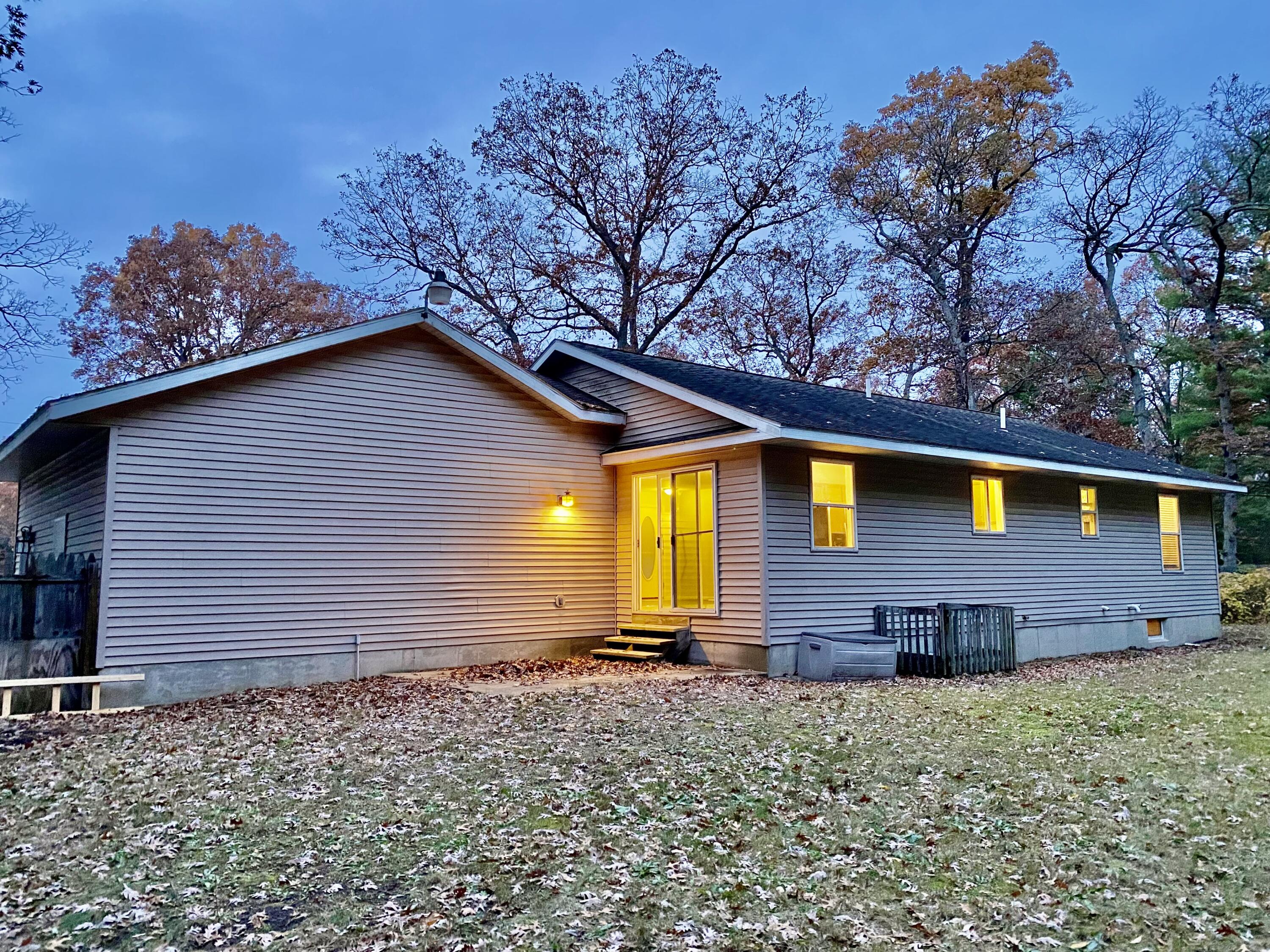 6900 Automobile Road