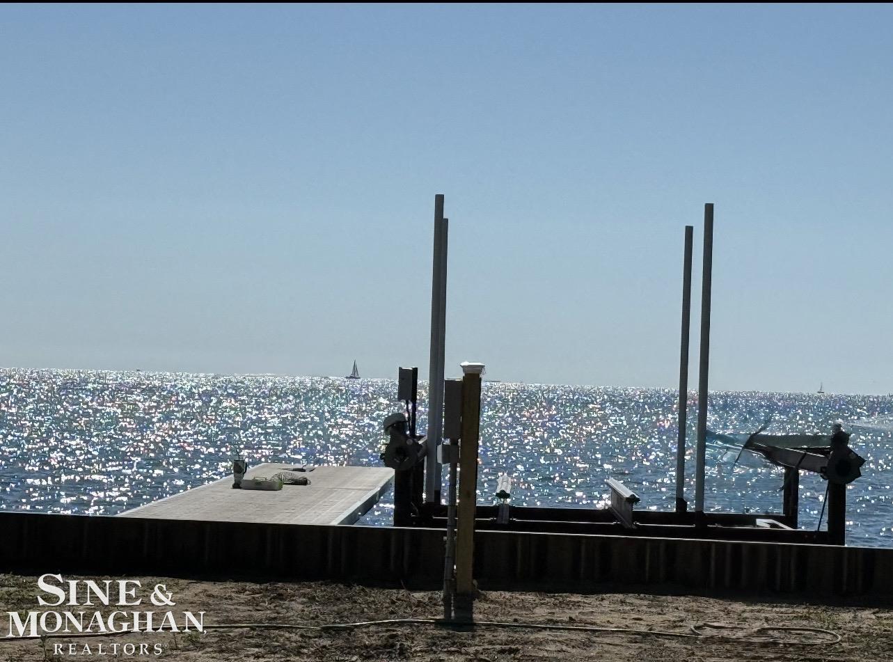 34590 Jefferson Avenue