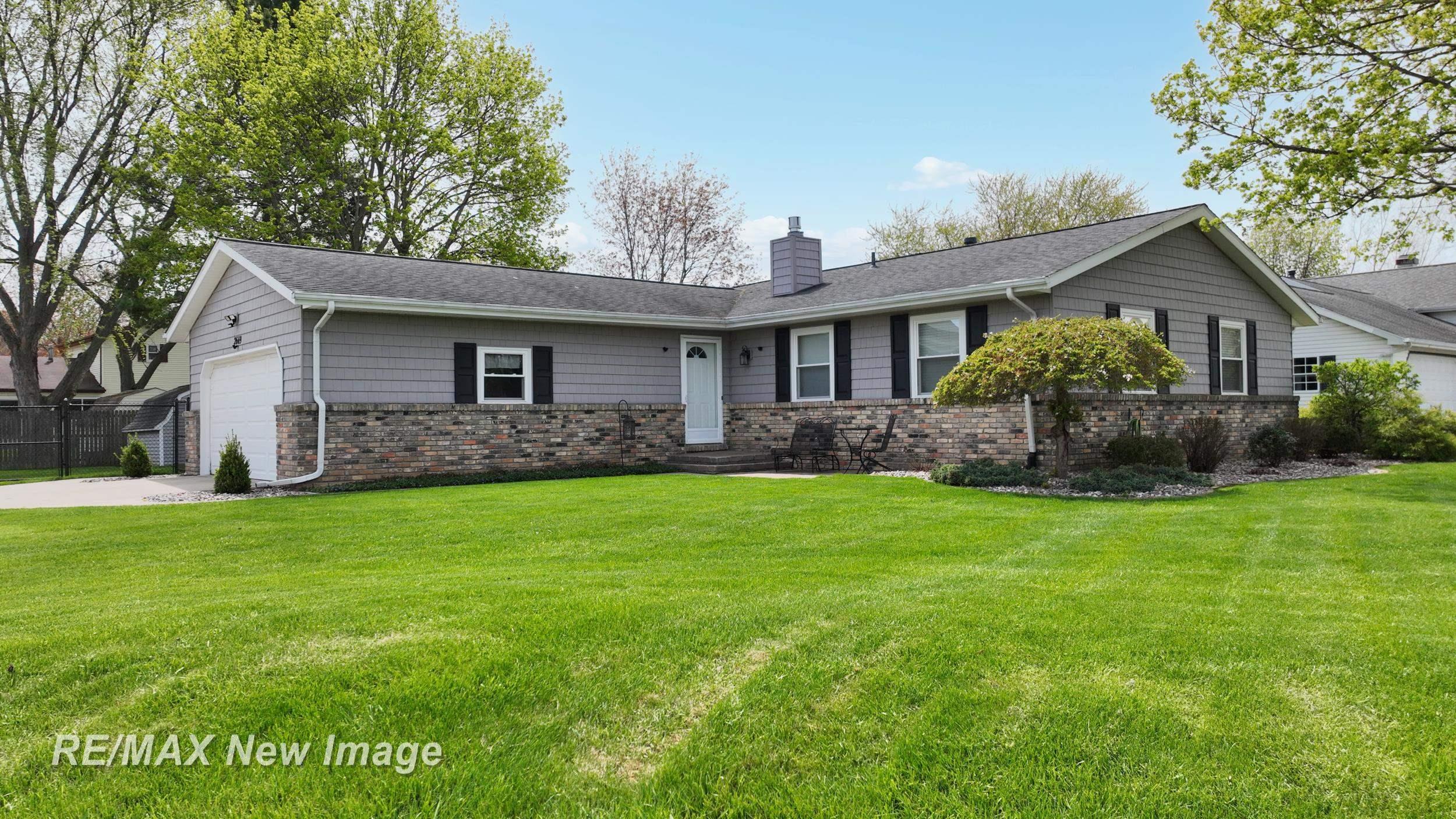 2669 Darwin Lane