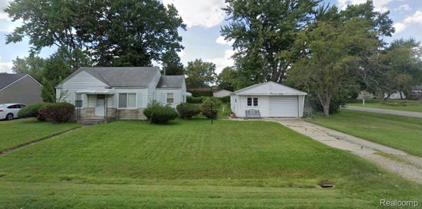 8911 ELMHURST AVE, PLYMOUTH, MI 48170 - Image 29a151db428bacb1096574f02cf9ac4e/289406629