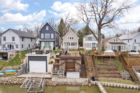 360 Park Street Rollin Township MI 49253