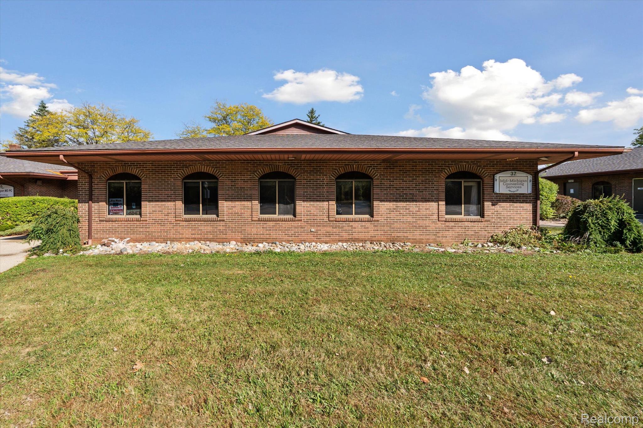 1117 Villa Linde Court