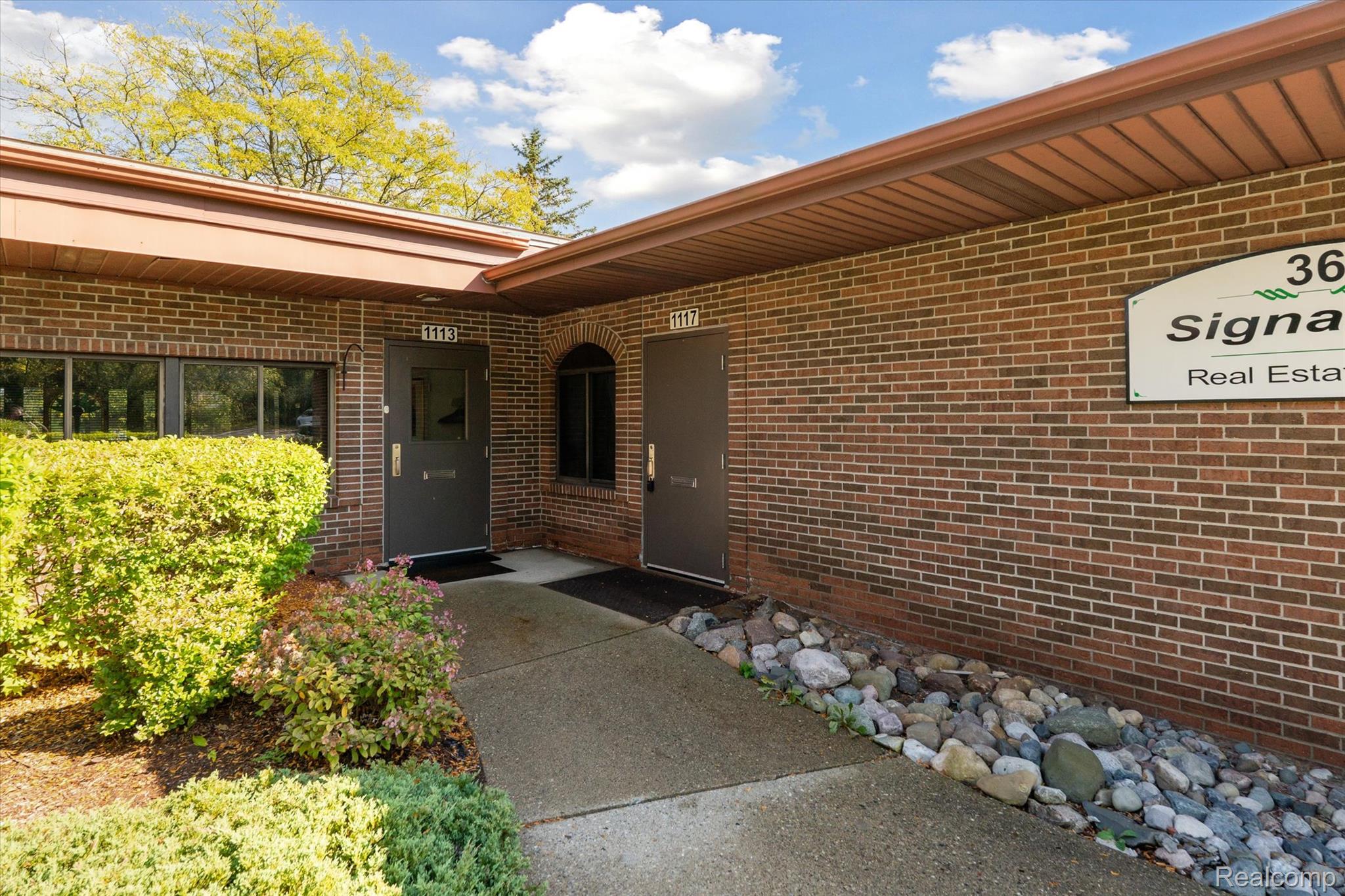 1117 Villa Linde Court